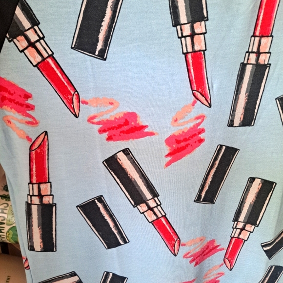 Lularoe Julia - Picture 2 of 2